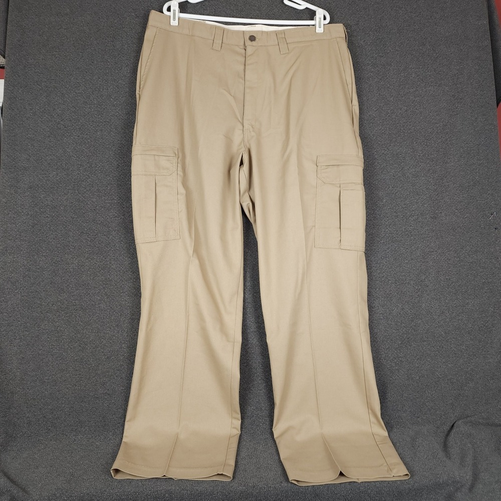 Dickies FLEX‎ Cargo Pants Khaki Relaxed Fit Mens Size 40x32 Work Utility
